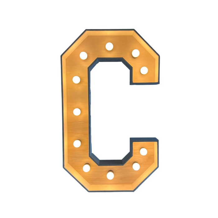 Verlichte letter – C